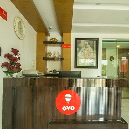 Collection O Govinda Sai Hotel Sirdi Kültér fotó