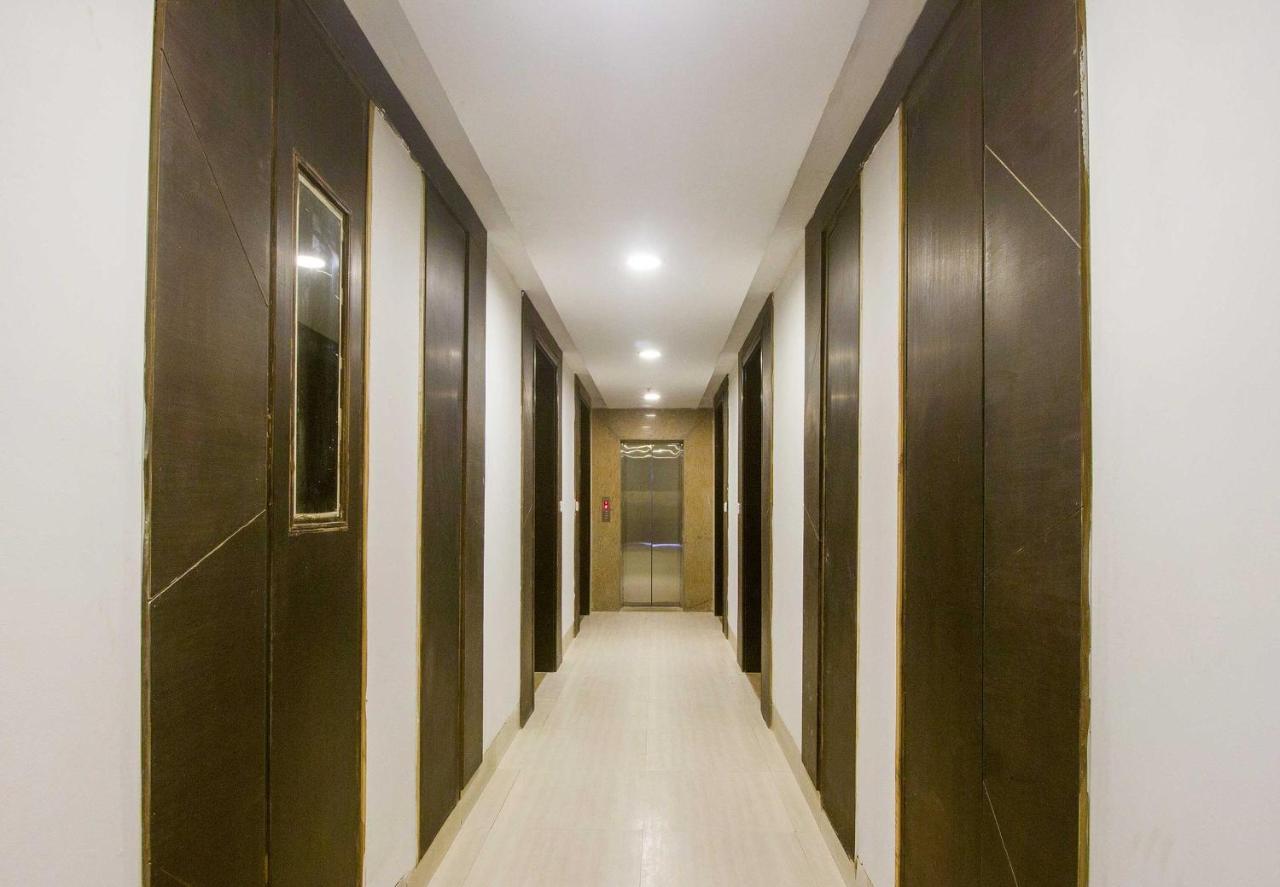 Collection O Govinda Sai Hotel Sirdi Kültér fotó